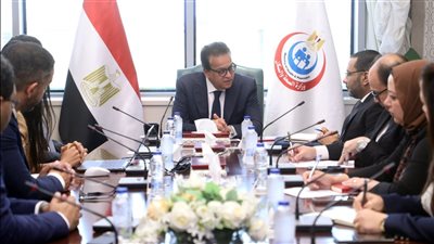 وزير الصحة يبحث مع شركة ساندوز دعم المبادرات الصحية الرئاسية