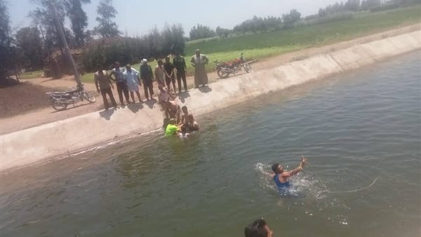 أثناء إنتشال الجثامين