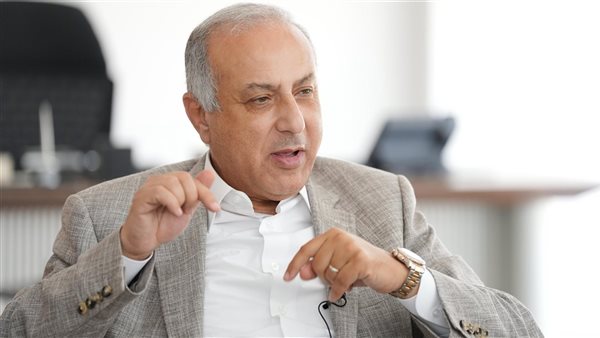 الدكتور حسام الملاحي