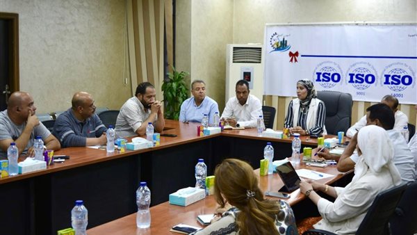 مسئولو جهاز السويس