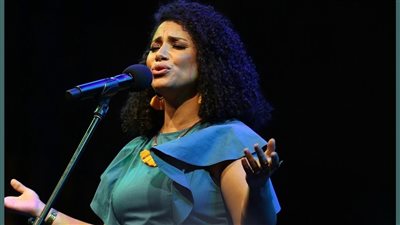 نسمة محجوب تطرح ألبوم UNPLUGGED 
