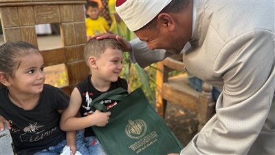 استمرارًا لحملة دعم حفظة القرآن الكريم.. بيت الزكاة يقدم الدعم لـ5000 طفل بقرى محافظة الشرقية