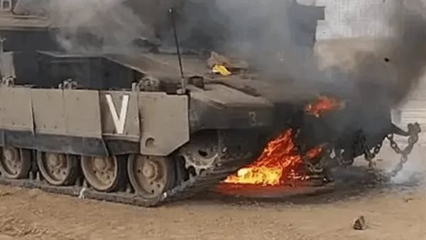 دبابة إسرائيلية محترقة