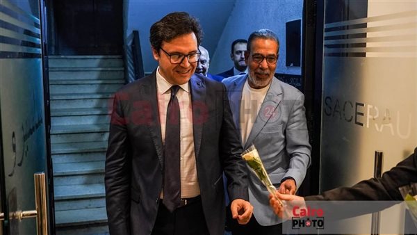 أحمد هنو- ومدحت العدل