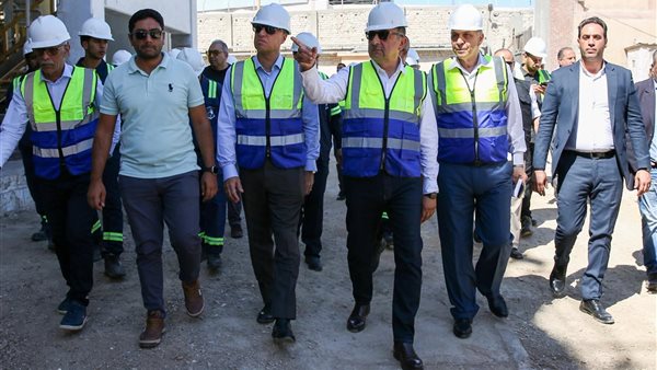 خلال الزيارة