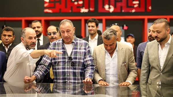 جانب من زيارة الخطيب