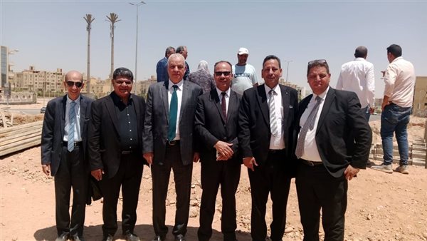 إنشاء المركز الطبي