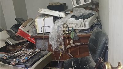 حماية المستهلك: ضبط مخزن لإعادة تدوير الأجهزة الكهربائية باستخدام أجهزة تالفة ومستعملة في البساتين