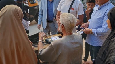 ضبط 43 طن خامات PVC البلاستيكية ومواد غذائية مجهولة المصدر في حملات تموينية بالدقهلية