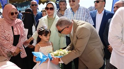 محافظ الإسماعيلية يفتتح فعاليات الأسبوع الرابع من أسماك البلد وسوق اليوم الواحد