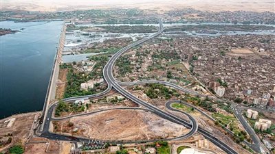 النقل: خلق مشروعات تنموية ومجتمعات عمرانية ببناء 73 محورًا تنمويا على النيل بحلول عام 2030