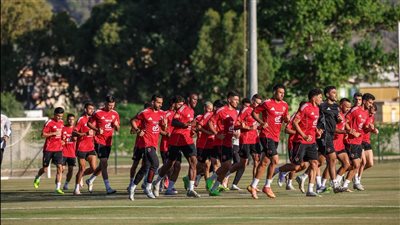 الأهلي يخوض مرانه الأول في تونس.. وجلسة تدريبية في الجيم