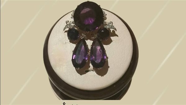 بروش نادر من الجمشت