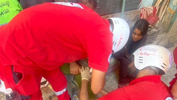 الهلال الأحمر 