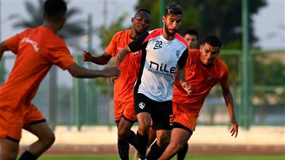 بمشاركة الصفقات الجديدة.. لقطات من مباراة الزمالك والشمس الودية 