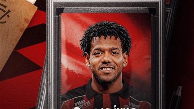 رومارينيو يعود إلى البرازيل عبر بوابة فيتوريا بعد 11 عامًا احترافًا في الخليج