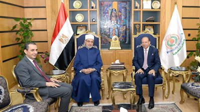 رئيس جامعة المنصورة يستقبل المفتي لبحث سبل التعاون وتعزيز الوعي الديني والفكري بين الشباب