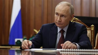 ردًا على تحريك غواصتين نوويتين.. الكرملين يحذر من الخطاب النووي ويؤكد عدم نيته لدخول في جدال مع ترامب