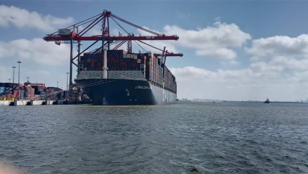 السفينة العملاقة