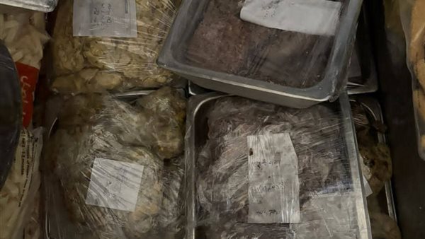 غلق 6 مطاعم برأس