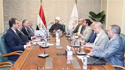 أسامة الأزهري يبحث مع هيئة الأوقاف آليات تعظيم الاستفادة من الأعيان الوقفية