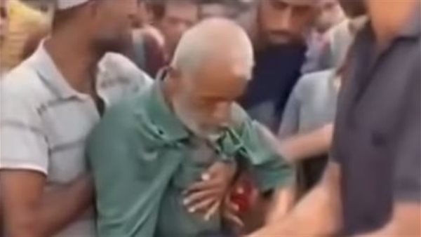 سقوط مسن فلسطيني