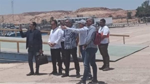 لجنة لتفقد لميناء