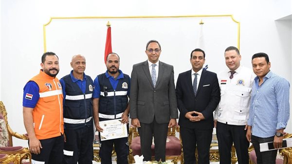 تكريم مسعف وسائق