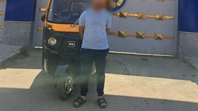 كنت بختصر الطريق.. القبض على سائق توك توك للسير عكس الاتجاه بالقاهرة