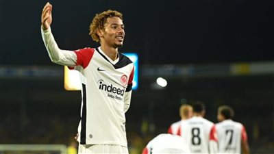  إيكيتيكي يجتاز الجزء الأهم من الفحص الطبي تمهيدًا لانضمامه إلى ليفربول