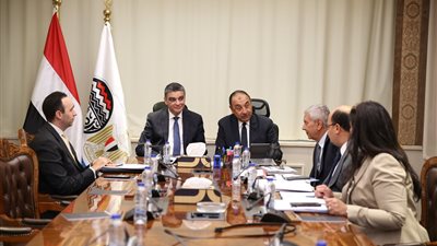 القابضة للأدوية تستعد لطرح مستحضرات دوائية جديدة وفق أحدث معايير الجودة بأسعار مناسبة