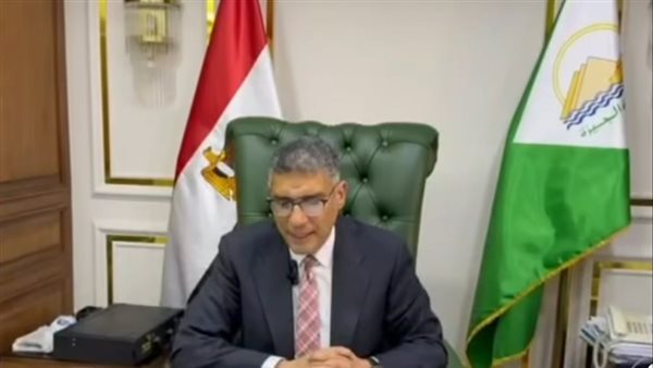 محافظ الجيزة خلال