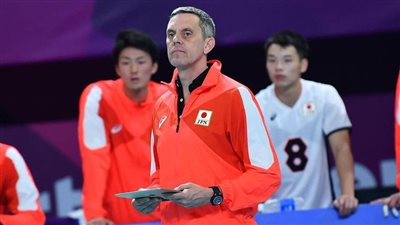 الأهلي يُنهي اتفاقه مع الأمريكي مايفورث لقيادة فريق الكرة الطائرة 