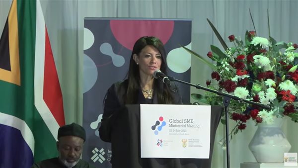 خلال اللقاء