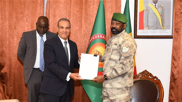 جانب من التسليم 