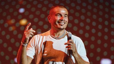  أبرز لقطات حفل عمرو دياب بـ الرياض | صور