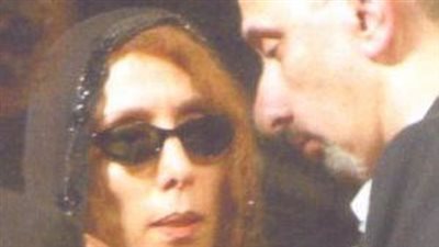 صدمة وانهيار فيروز عقب سماع خبر وفاة نجلها زياد الرحباني