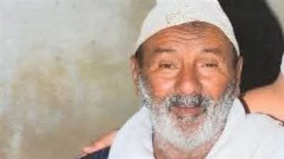 تبرع بأرض لبناء مسجد.. وفاة مسن ساجدًا خلال صلاة المغرب ببني سويف 