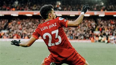 مقابل 75 مليون يورو.. صفقة دياز تقترب من الحسم بعد عرض بايرن ميونخ الأخير