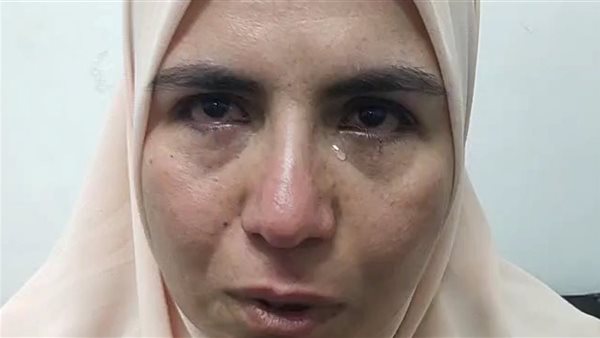 والدة الطالبة آلاء