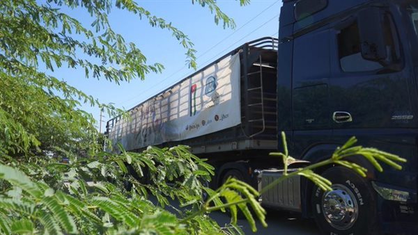 قافلة مساعدات 