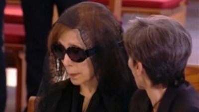 أول ظهور لـ فيروز في جنازة نجلها زياد الرحباني