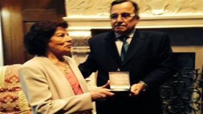 وفاة الكاتبة الصحفية الكبيرة هدى توفيق المحررة الدبلوماسية بجريدة الجمهورية