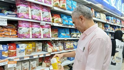 تموين الإسكندرية تضبط 11 طن دقيق مدعم قبل وصوله للسوق السوداء