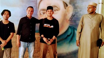 رد الجميل.. طلاب من إندونيسيا يزورون معلمهم الأزهري في سوهاج