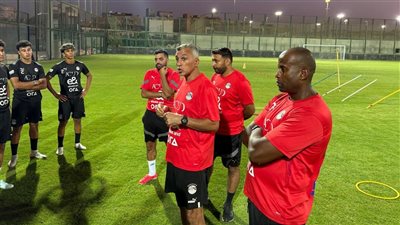 33 لاعبًا في معسكر منتخب مصر للشباب.. وأسامة نبيه يشيد بالروح القتالية