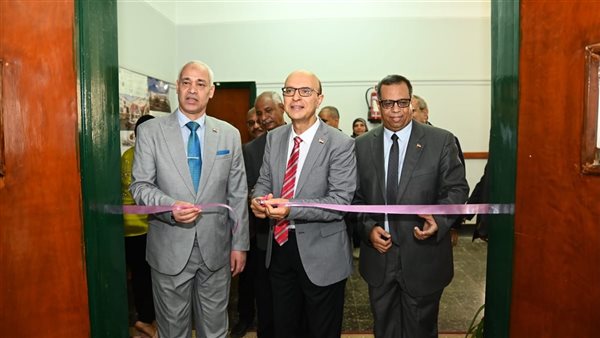 رئيس جامعة أسيوط