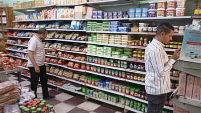 هل تُهدد مشتريات السوبر ماركت صحتك؟.. دراسة تربط الأغذية فائقة المعالجة بسرطان الأمعاء