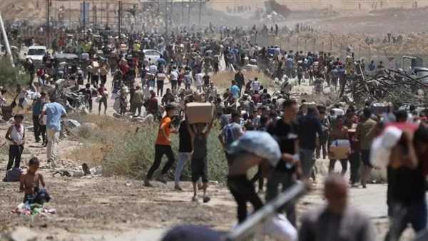 منتظرو المساعدات