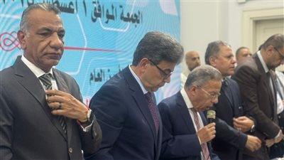 والله هوريك.. توتر في عمومية المهن الطبية بسبب مشادة كلامية بين رئيس الاتحاد ونقيب البيطريين